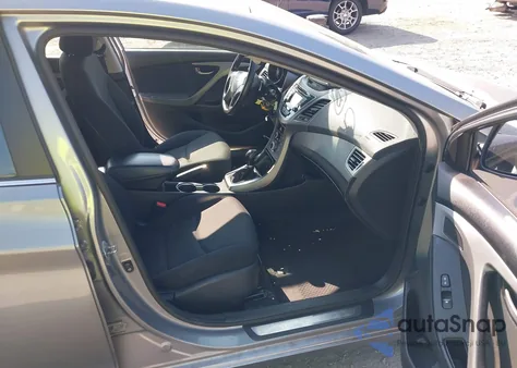 2015 Hyundai Elantra Se z USA, uszkodzony, nr VIN KMHDH4AE5FU293872